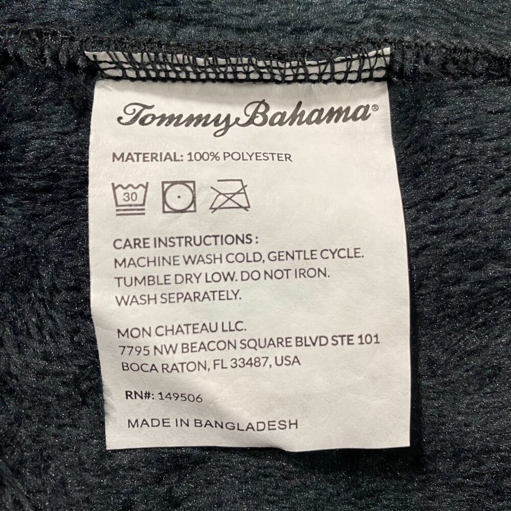 Tommy Bahama Long Black Plush Robe with belt - Picture 5 of 6